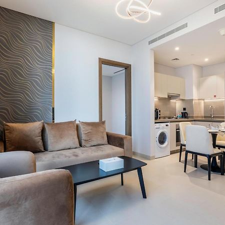 Stay By Latinem Luxury 1Br Plus Study Holiday Home Cv A2712 Near Downtown Dubaj Kültér fotó